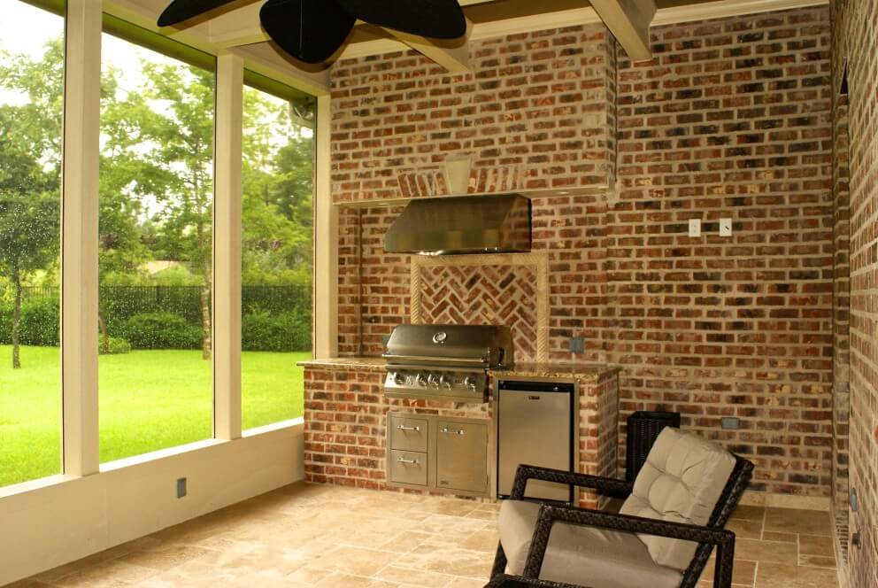 Screened Porches Houston Dallas Katy Screen Rooms Texas Custom Patios - Screened In Patio With Outdoor Kitchen