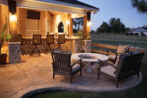 Richmond area outdoor kitchen and firepit