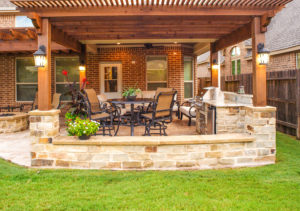 Pergola and outdoor kitchen in Katy