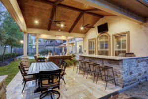 Patio cover and outdoor kitchen Houston