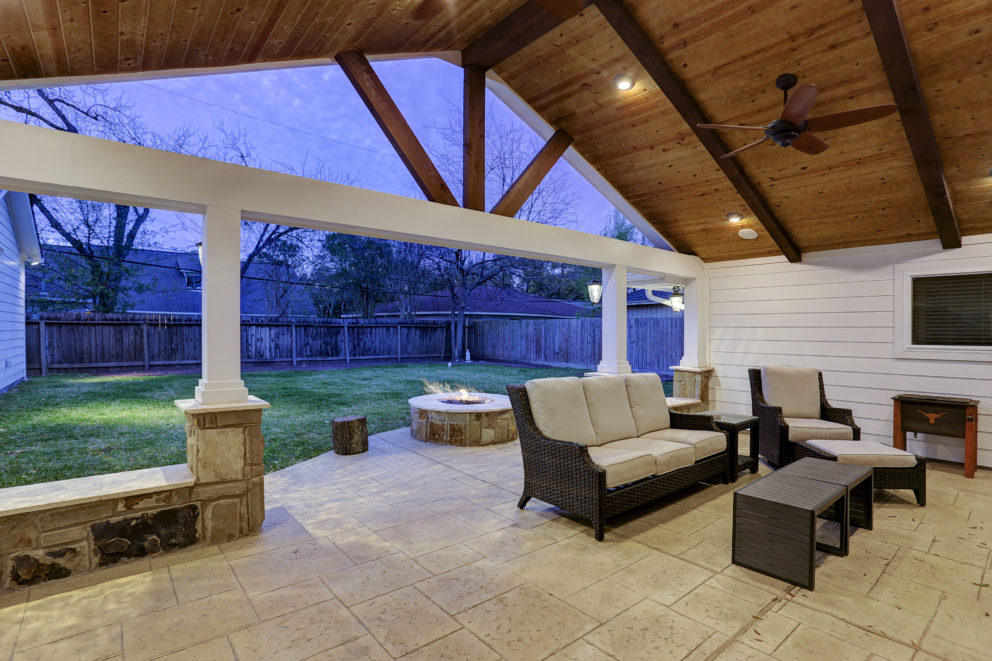 Patio Cover with Fire Pit Houston - Texas Custom Patios