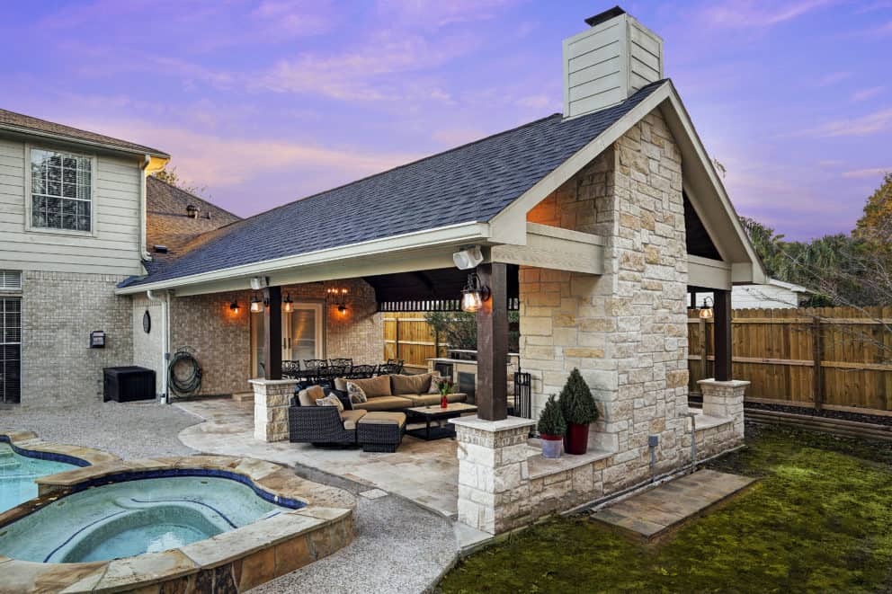 Four ways to get your patio brick looking new again - Texas Custom Patios