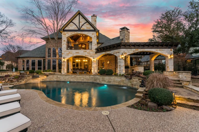 Outdoor Living in Highland Village