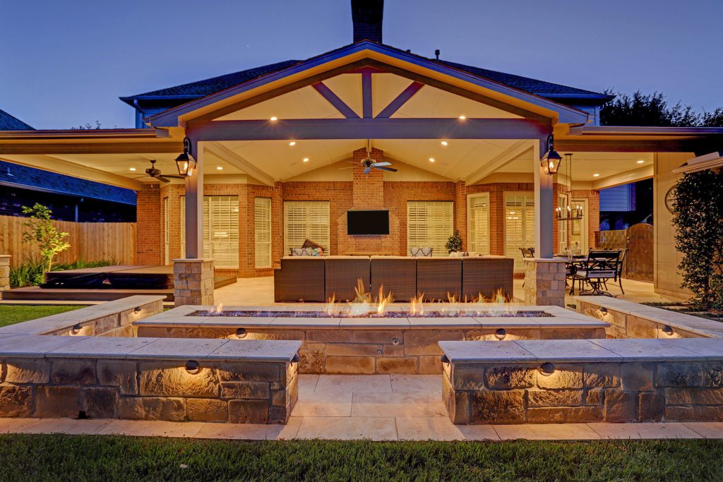 Outdoor Living with Fire Feature and Jacuzzi