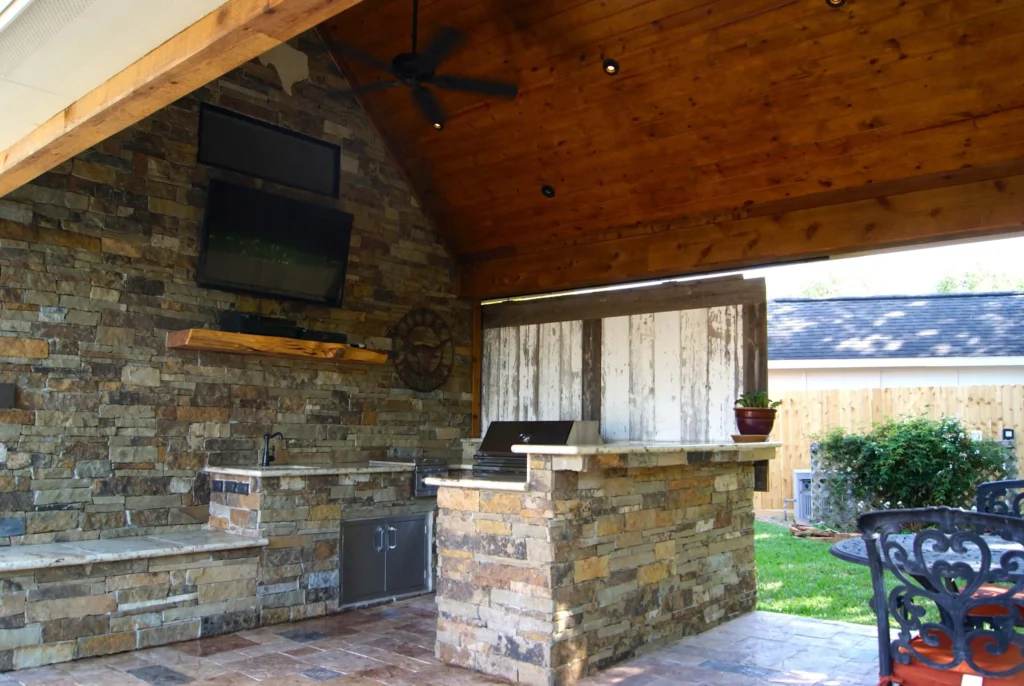 Pecan Grove Patio Cover & Kitchen