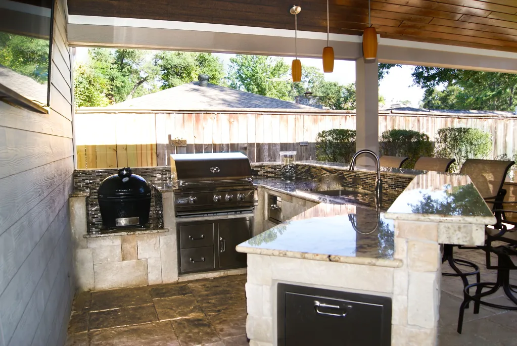 Patio Cover and Kitchen – Spring Valley, Houston